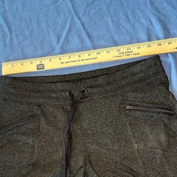 Active Life Shorts – Size M – Charcoal Gray ✨ Preowned – Good condition - Picture 3 of 7